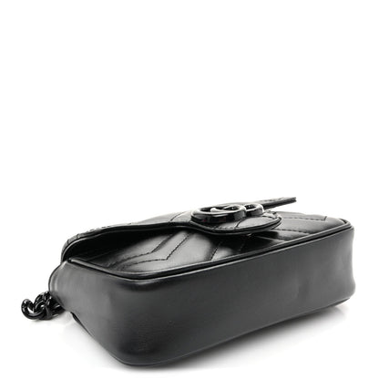Calfskin Matelasse Monochrome GG Marmont Chain Belt Bag Black