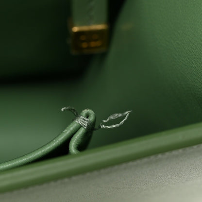 Smooth Calfskin 30 Montaigne Flap Bag Mint Green