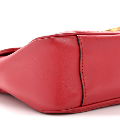 Calfskin Matelasse Small GG Marmont Shoulder Bag Hibiscus Red