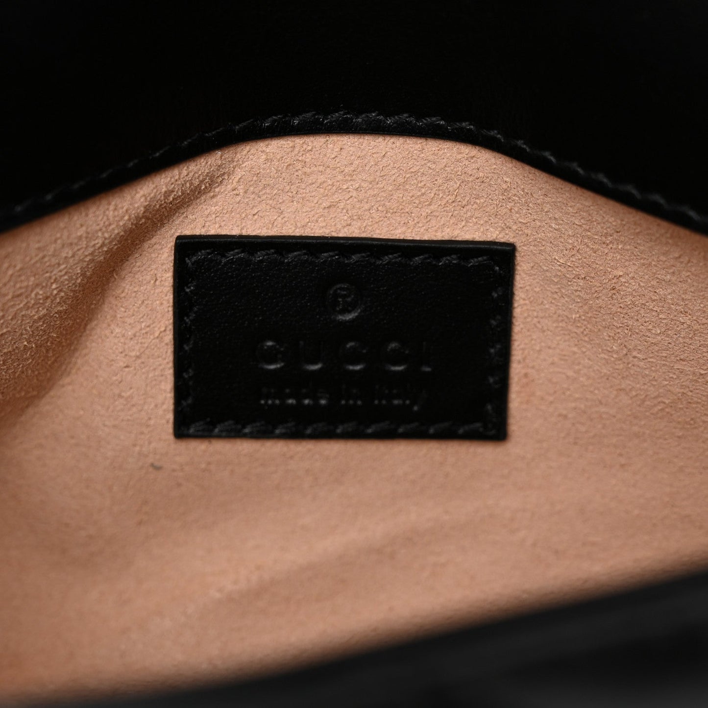 Calfskin Matelasse Monochrome GG Marmont Chain Belt Bag Black