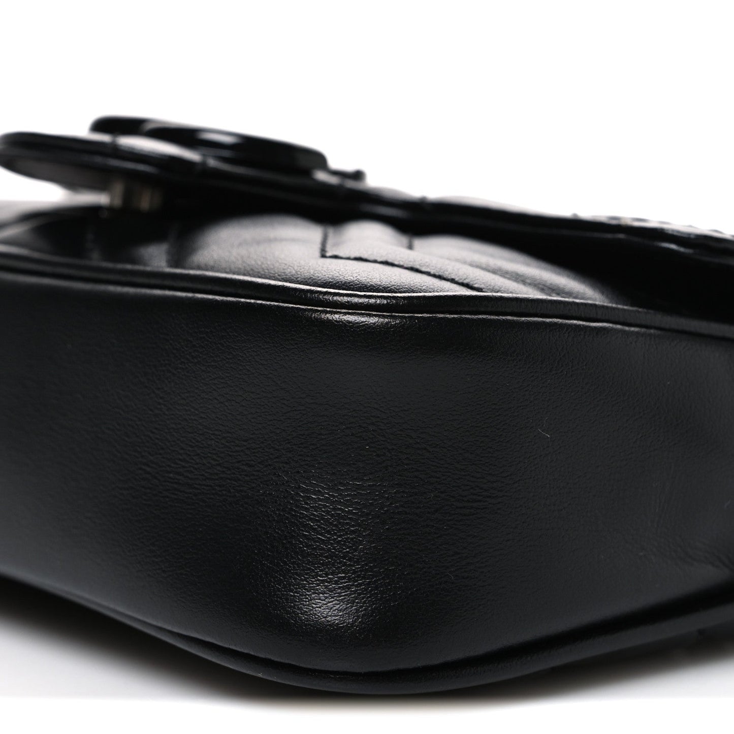Calfskin Matelasse Monochrome GG Marmont Chain Belt Bag Black
