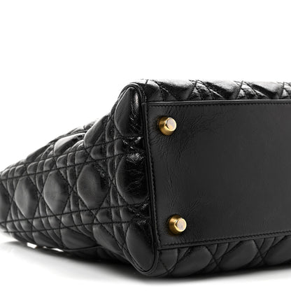 Crinkled Patent Cannage Medium Bohemian Lady Dior Black