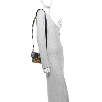 Oblique 30 Montaigne Box Bag Blue