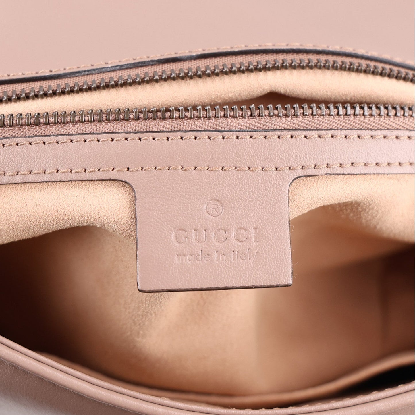 Calfskin Matelasse Medium GG Marmont Shoulder Bag Porcelain Rose