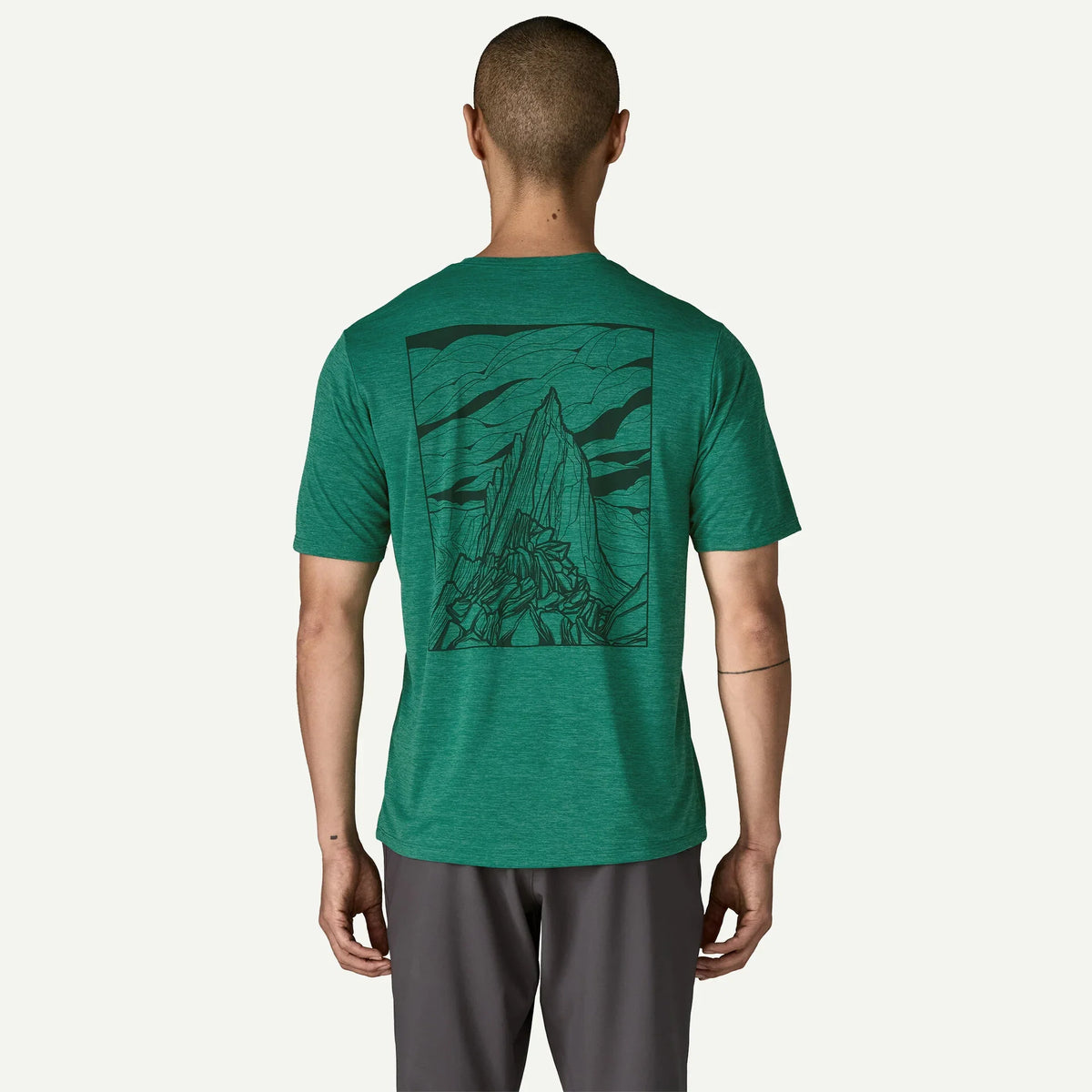 Patagonia Cap Cool Daily Shirt – Men’s Performance T-Shirt Cloud Crag Graphic
