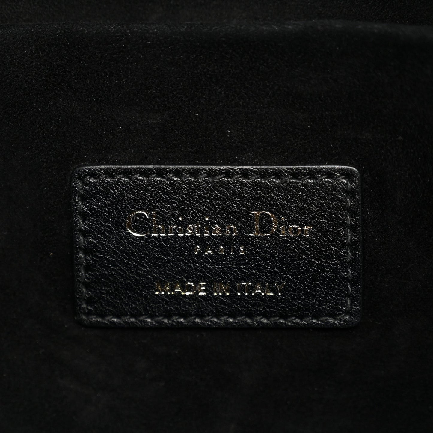 Calfskin Archicannage Medium Essential Tote Black