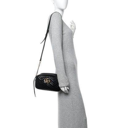 Calfskin Matelasse Small GG Marmont Chain Shoulder Bag Black