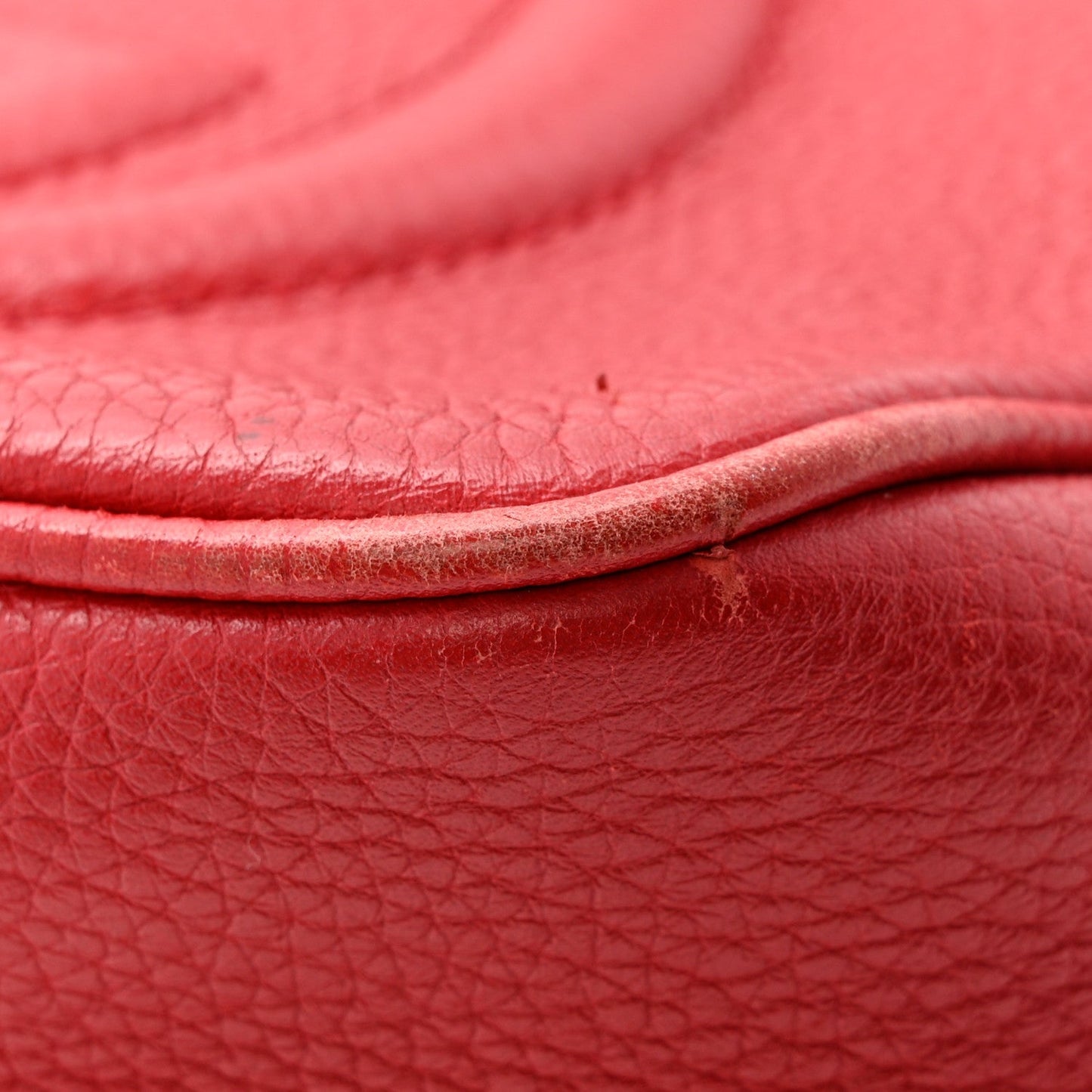 Pebbled Calfskin Small Soho Disco Bag Tabasco Red