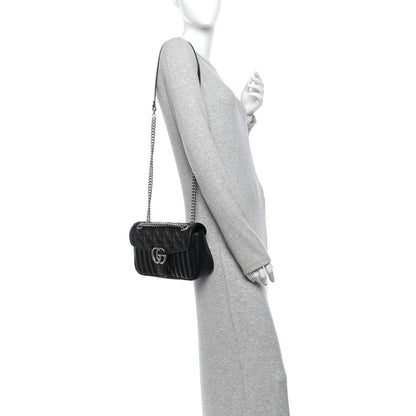 Calfskin Matelasse Aria Small GG Marmont Shoulder Bag Black