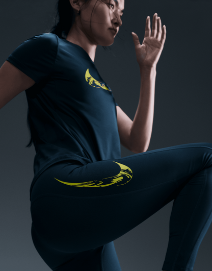 Women's Dri-FIT Short-Sleeve Graphic Top :Armoury Navy