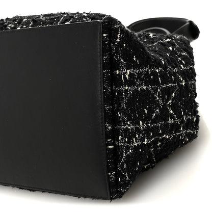 Calfskin Tweed Cannage Medium Toujours Black White
