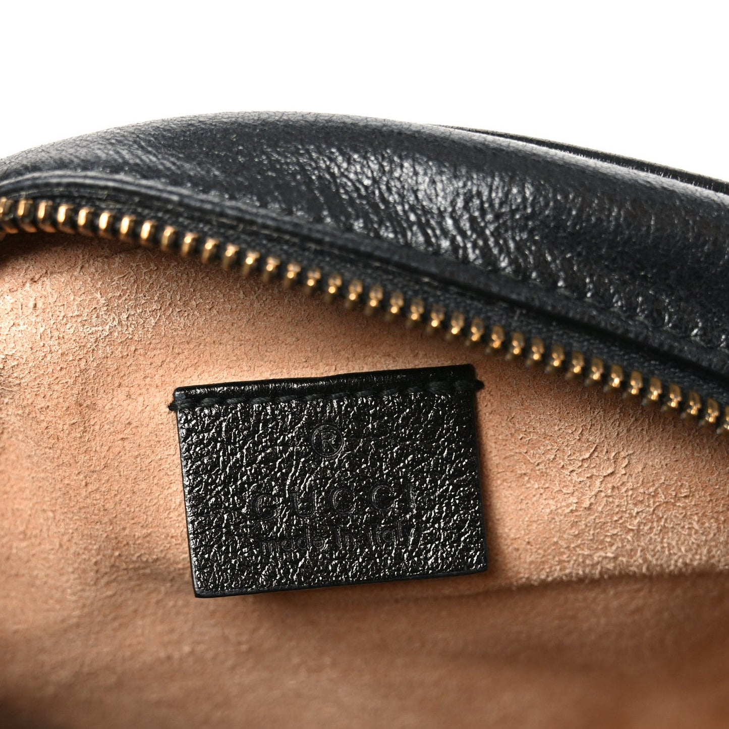 Azalea Calfskin Matelasse Heart Mini GG Marmont Round Shoulder Bag Black