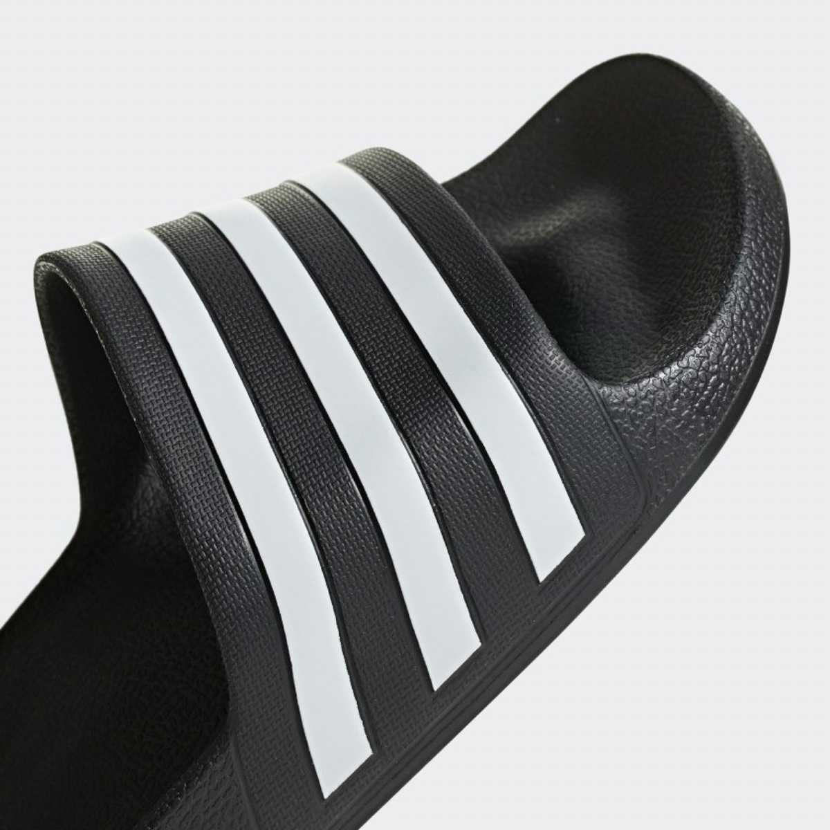Adidas Original Adilette AQUA  -BLACK WHITE