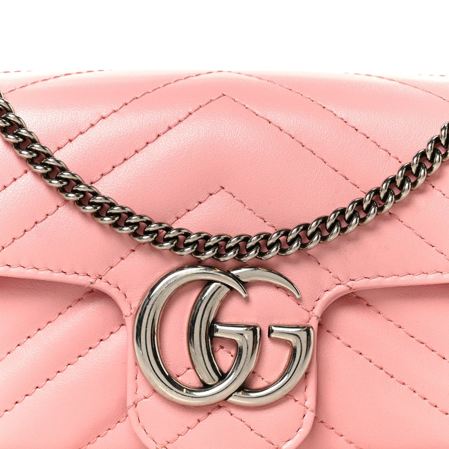 Calfskin Matelasse Super Mini GG Marmont Shoulder Bag Wild Rose