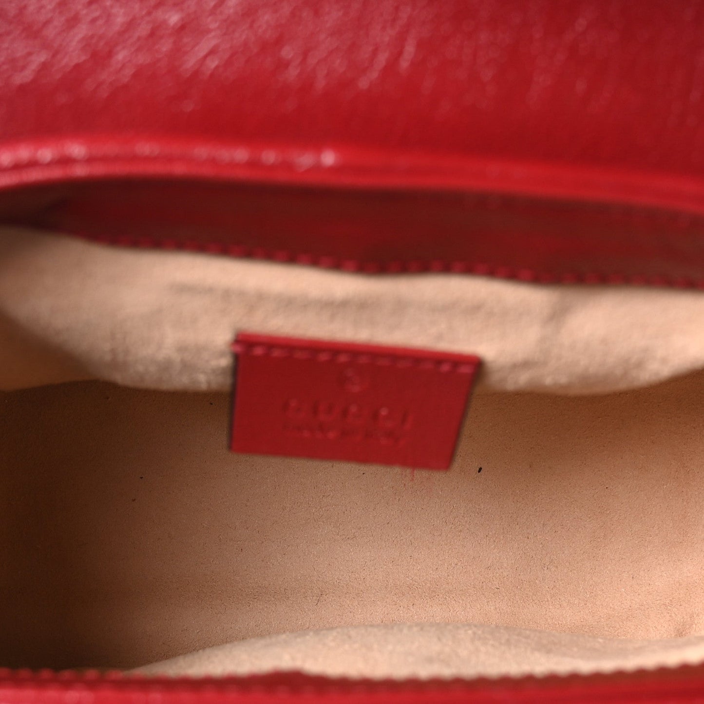 Vintage Effect Calfskin Matelasse Diagonal Mini Torchon GG Marmont Top Handle Shoulder Bag Black Romantic Cherry