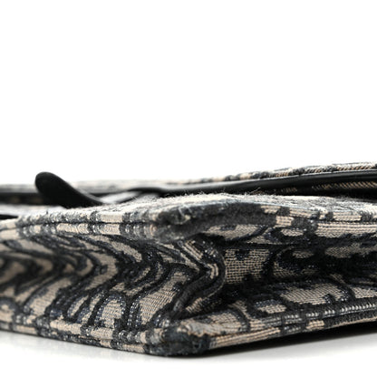 Oblique Saddle Chain Pouch Blue