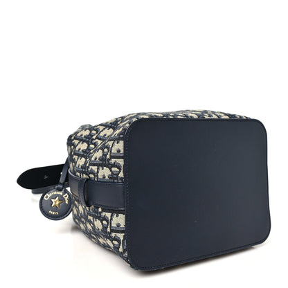 Oblique Bucket Bag Blue