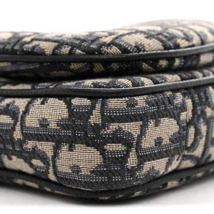 Oblique Saddle Triple Pouch Navy Blue