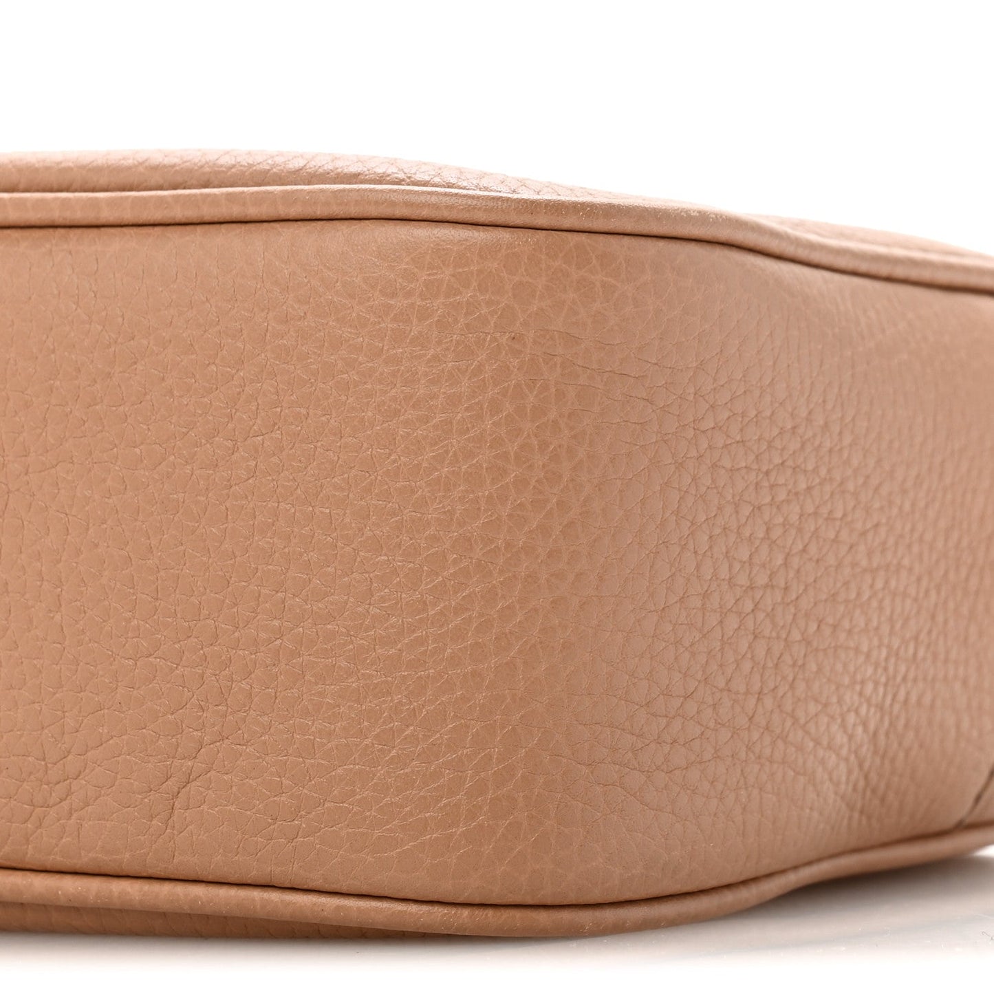 Pebbled Calfskin Small Soho Disco Bag Camelia