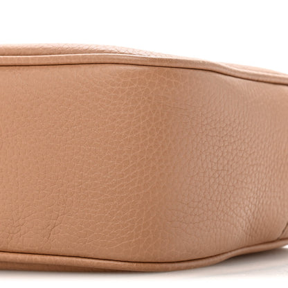 Pebbled Calfskin Small Soho Disco Bag Camelia