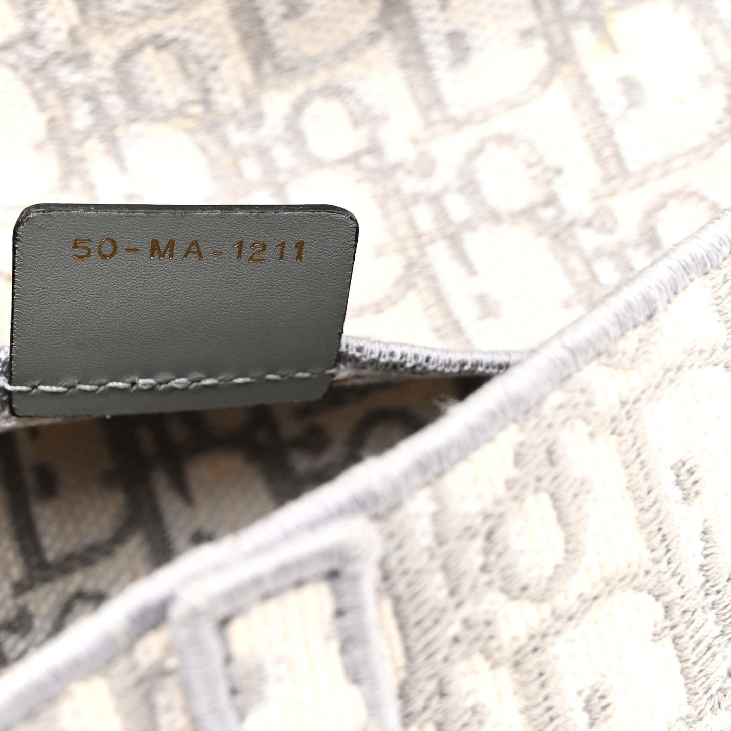 Oblique Slim Saddle Pouch Grey Grey