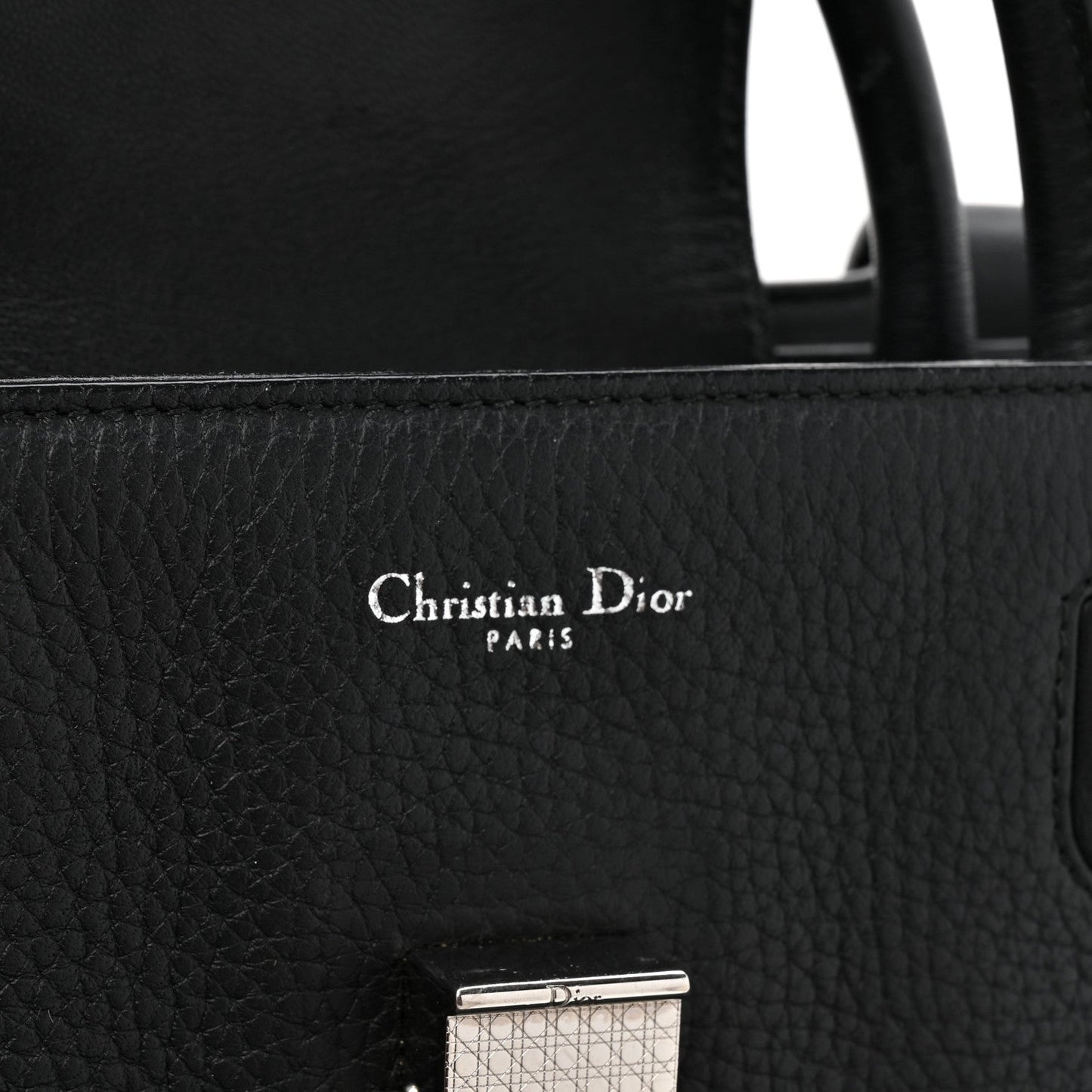 Grained Calfskin Large Diorever Flap Black