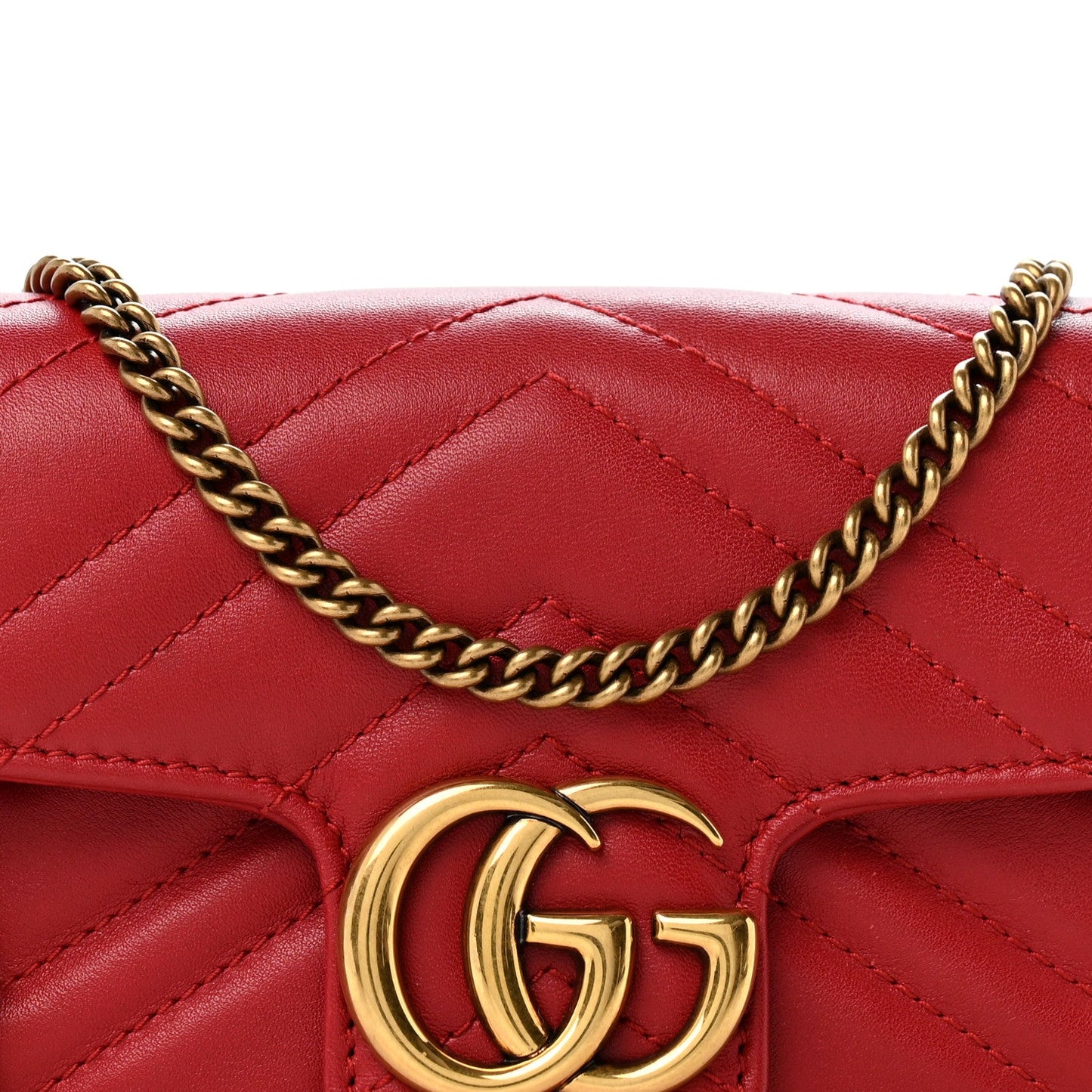 Calfskin Matelasse Super Mini GG Marmont Shoulder Bag Hibiscus Red