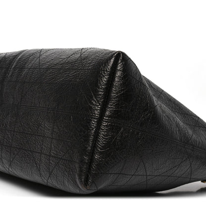Crinkled Calfskin Macrocannage Large Voyage Bag Black