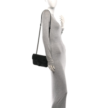 Calfskin Matelasse Monochrome Mini GG Marmont Shoulder Bag Black
