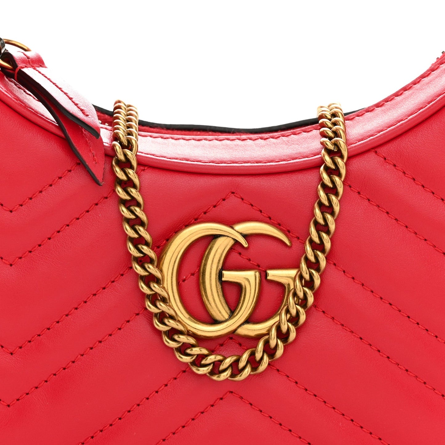 Calfskin Matelasse Chevron Mini GG Marmont Half Moon Hobo Rosso