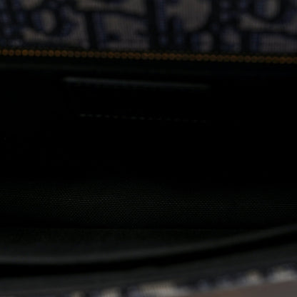 Oblique 30 Montaigne Flap Bag Blue