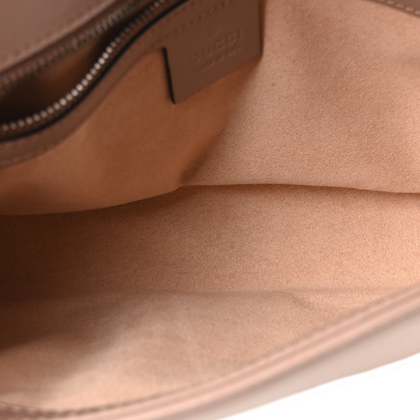 Calfskin Matelasse Small GG Marmont Shoulder Bag Porcelain Rose