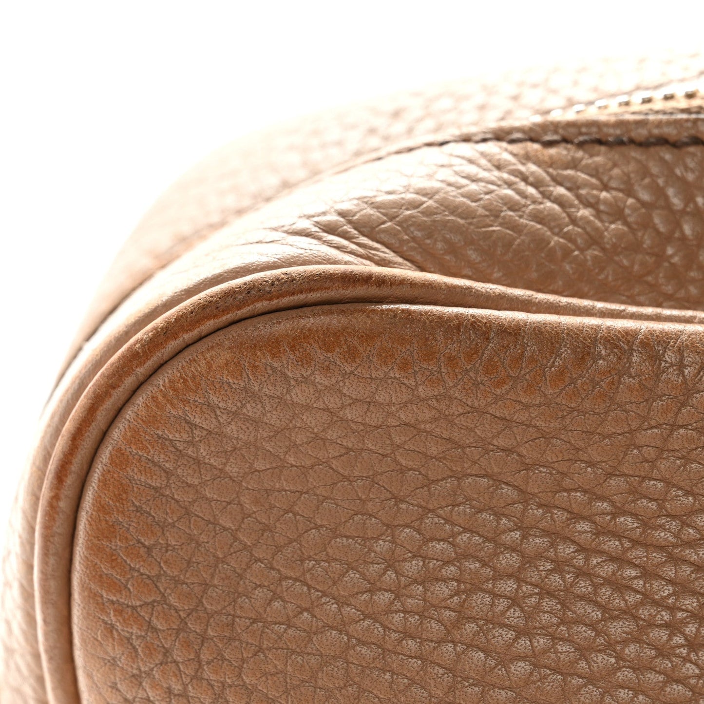 Pebbled Calfskin Small Soho Disco Bag Camelia