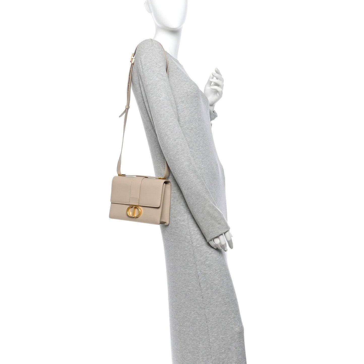 Smooth Calfskin 30 Montaigne Flap Bag Beige