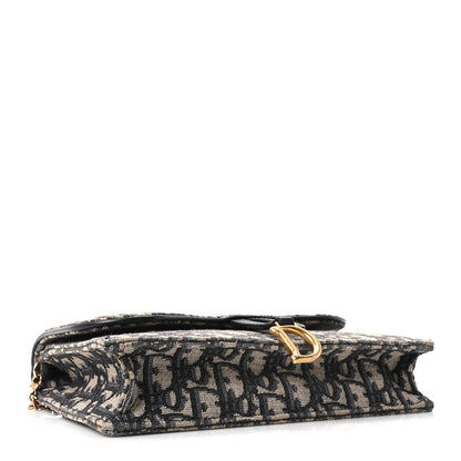 Oblique Saddle Chain Pouch Blue