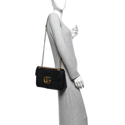 Calfskin Matelasse Medium GG Marmont Shoulder Bag Black