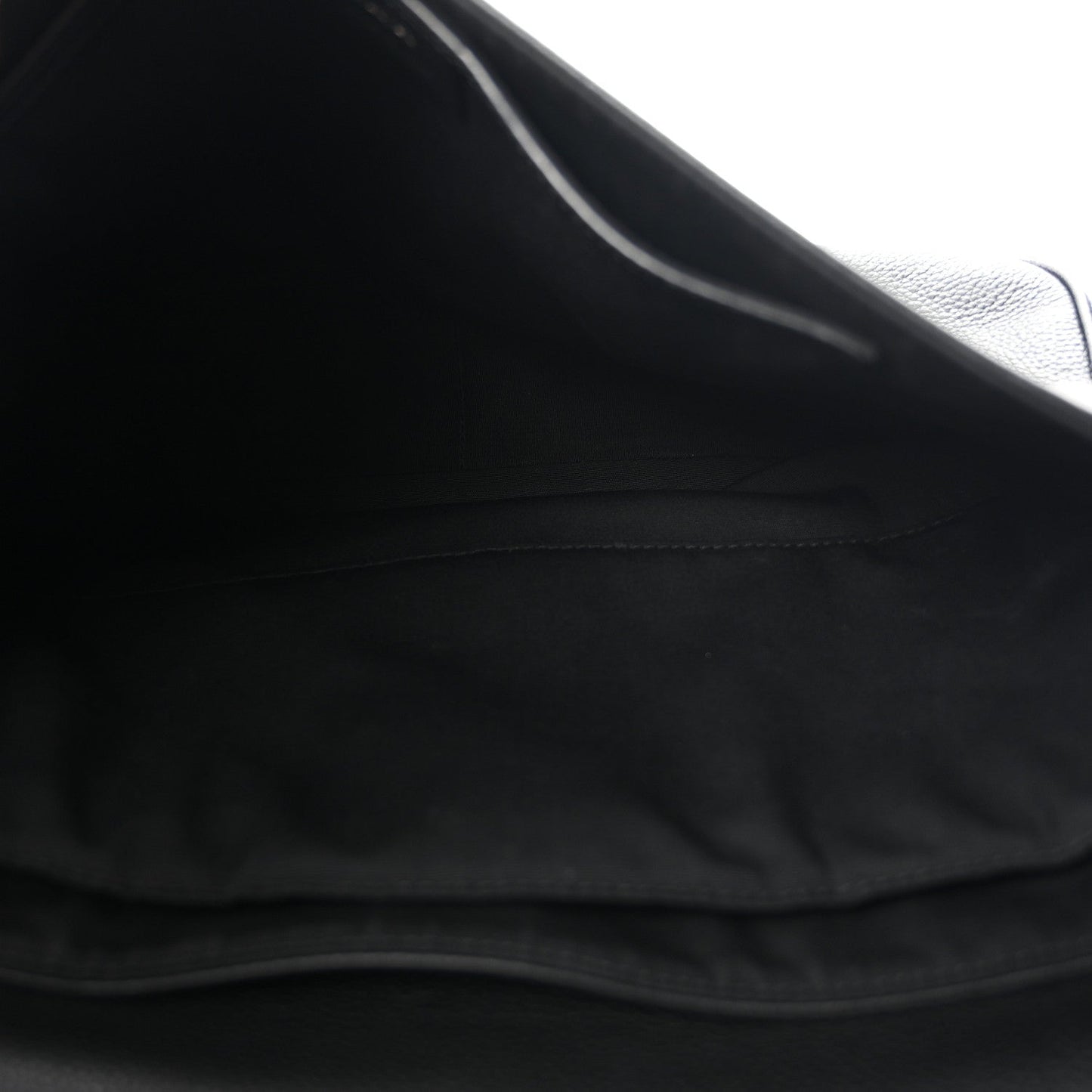 Grained Calfskin Saddle Messenger Bag Black