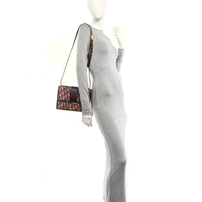 Oblique 30 Montaigne Flap Bag Burgundy