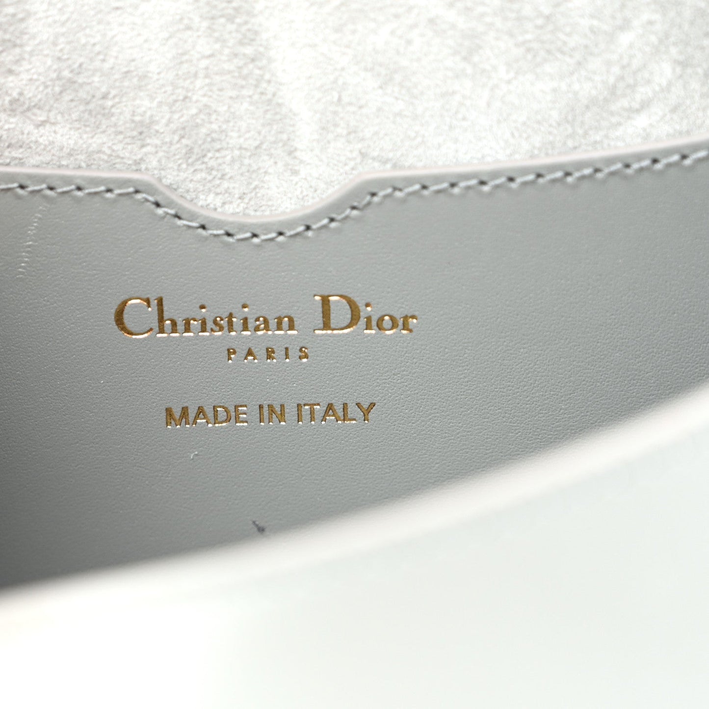 Box Calfskin Medium Bobby Flap Gray