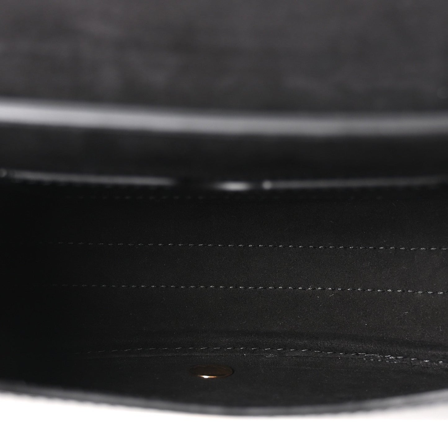 Box Calfskin Medium Bobby Flap Black