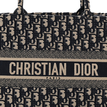 Oblique Medium Book Tote Blue Multicolor