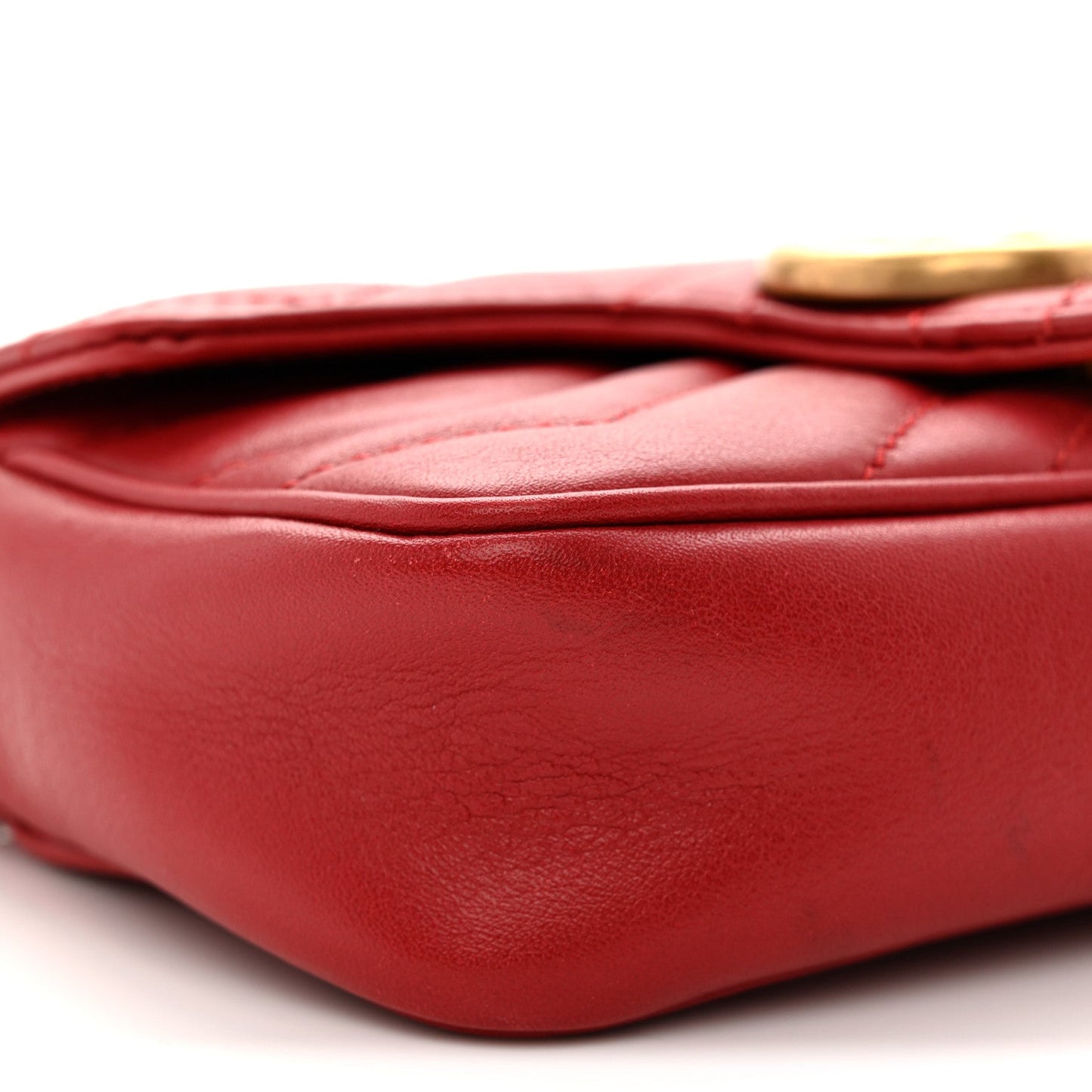 Calfskin Matelasse Super Mini GG Marmont Shoulder Bag Hibiscus Red