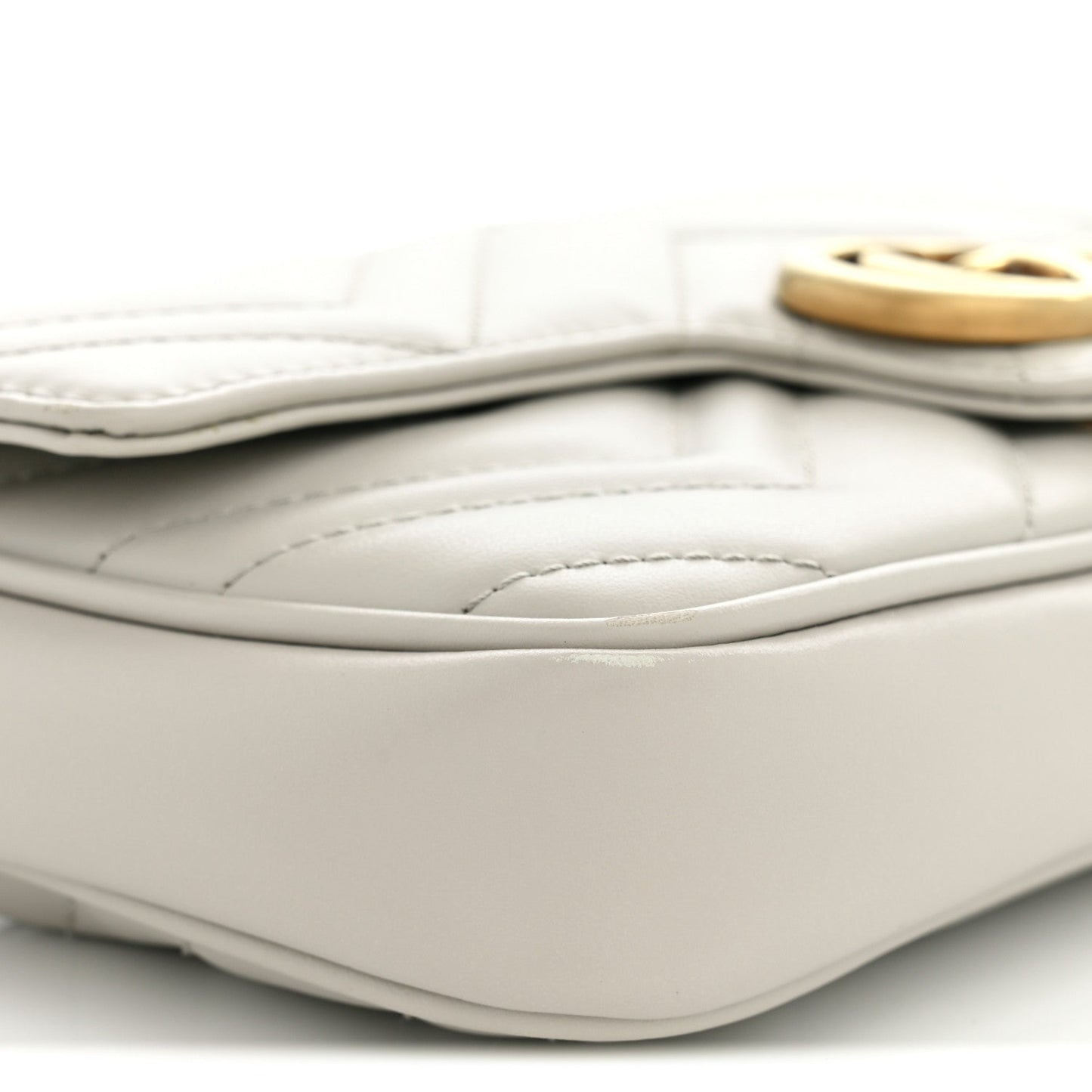 Calfskin Matelasse Mini GG Marmont Shoulder Bag With Card Holder Light Grey Salvy Green