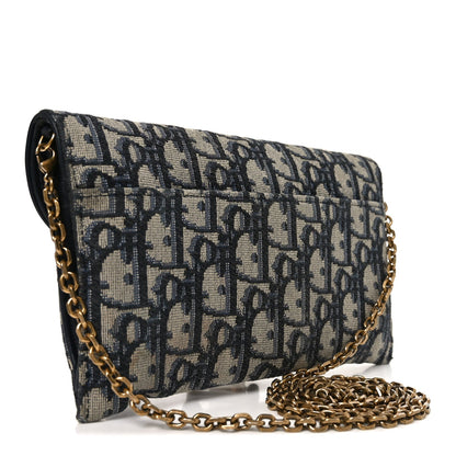 Oblique Small Saddle Chain Pouch Blue