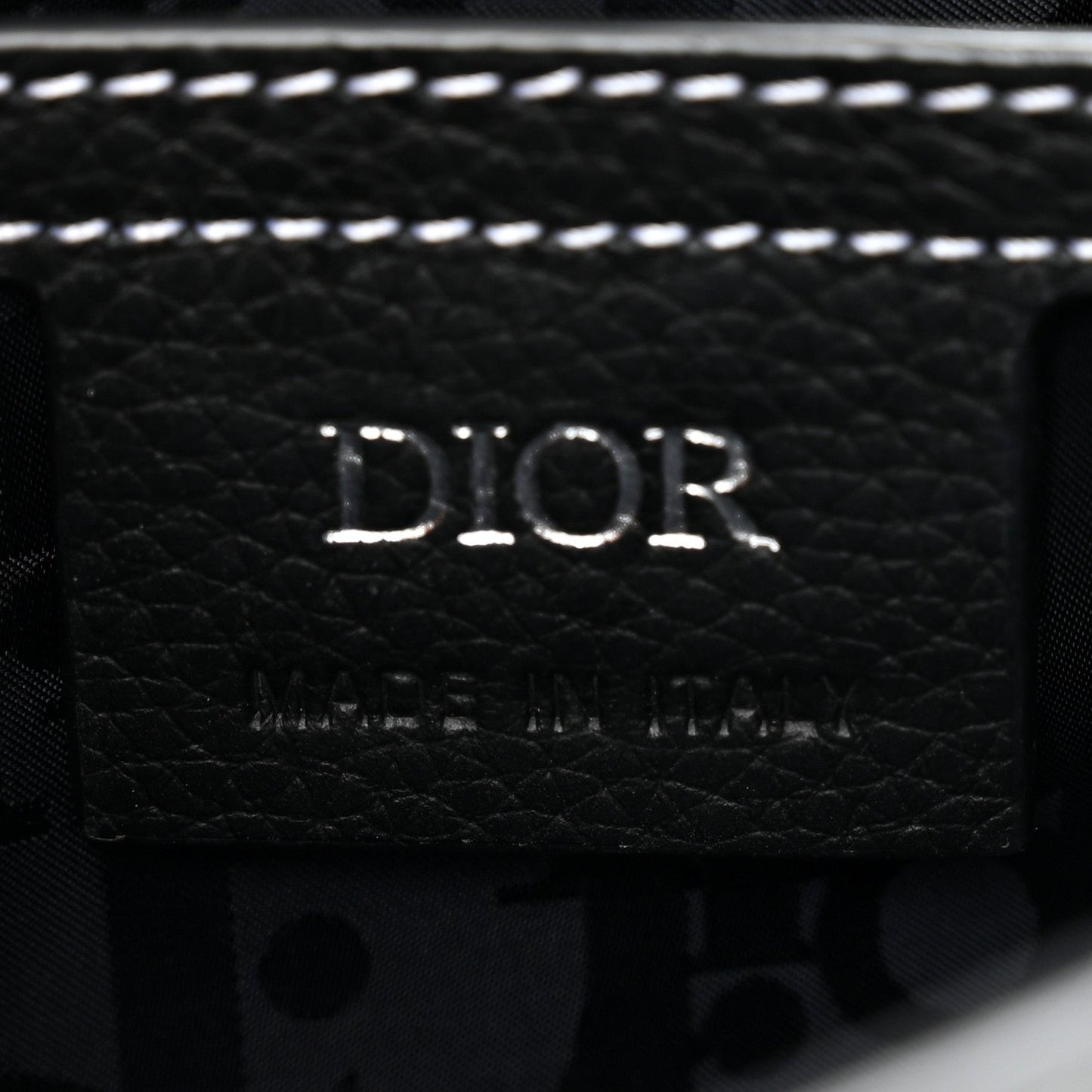 Grained Calfskin Saddle Messenger Bag With Strap Black