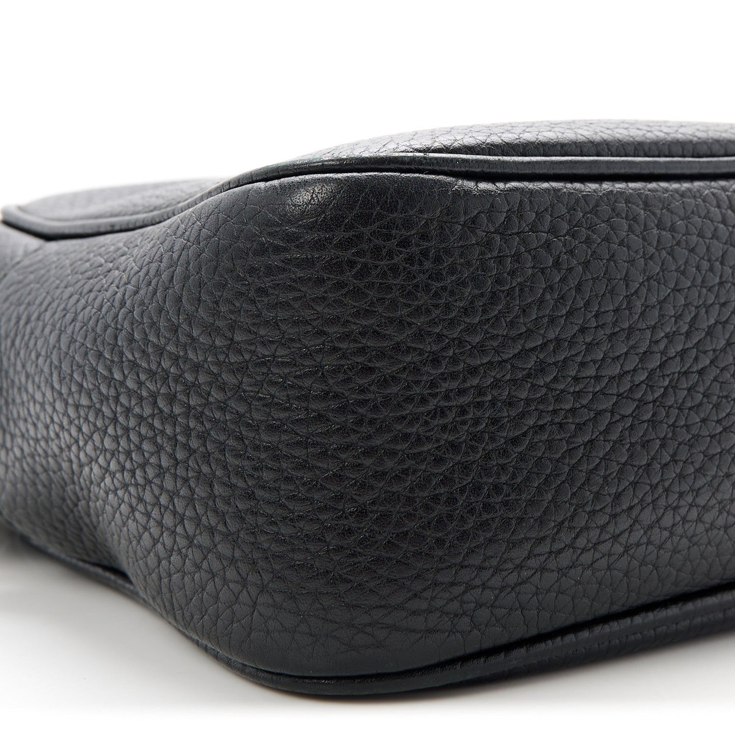 Pebbled Calfskin Small Soho Disco Bag Black
