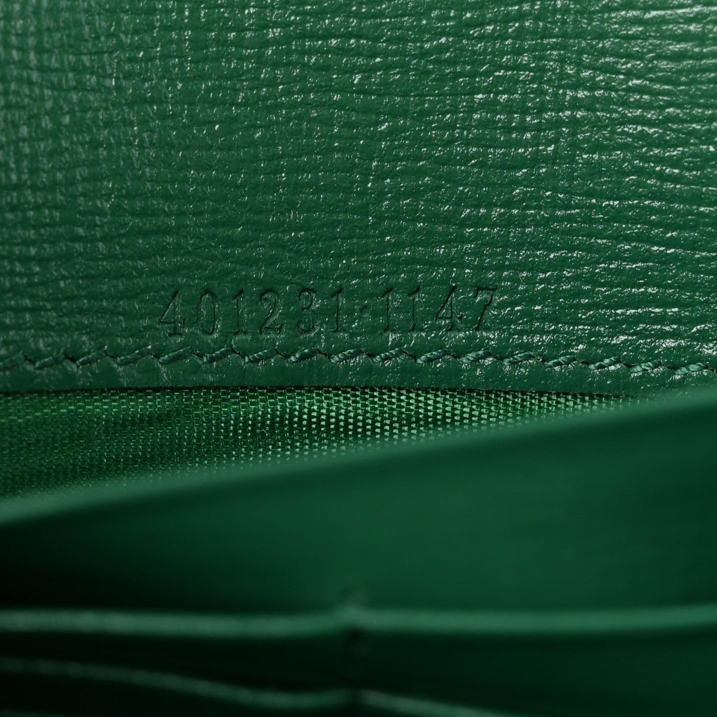 Azalea Calfskin Enamel Mini Dionysus Chain Wallet New Shamarock Emerald