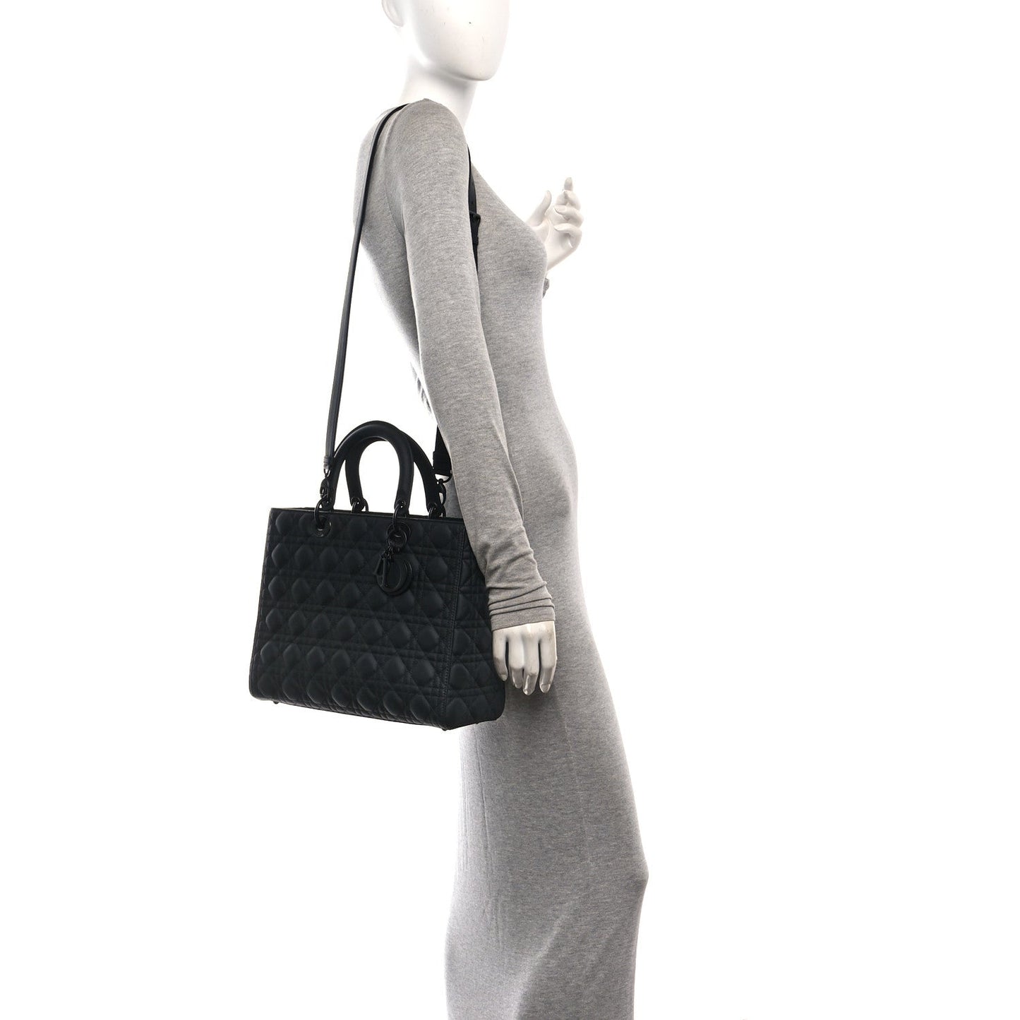 Ultra Matte Calfskin Cannage Large Lady Dior Black