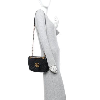 Calfskin Matelasse Small GG Marmont Shoulder Bag Black