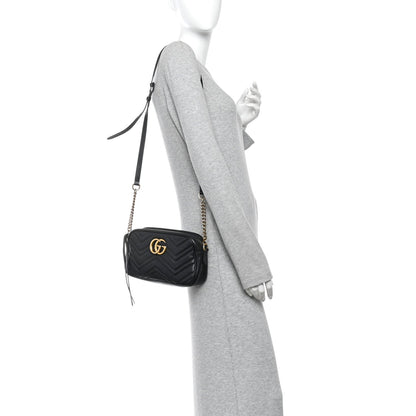 Calfskin Matelasse Small GG Marmont Chain Shoulder Bag Black